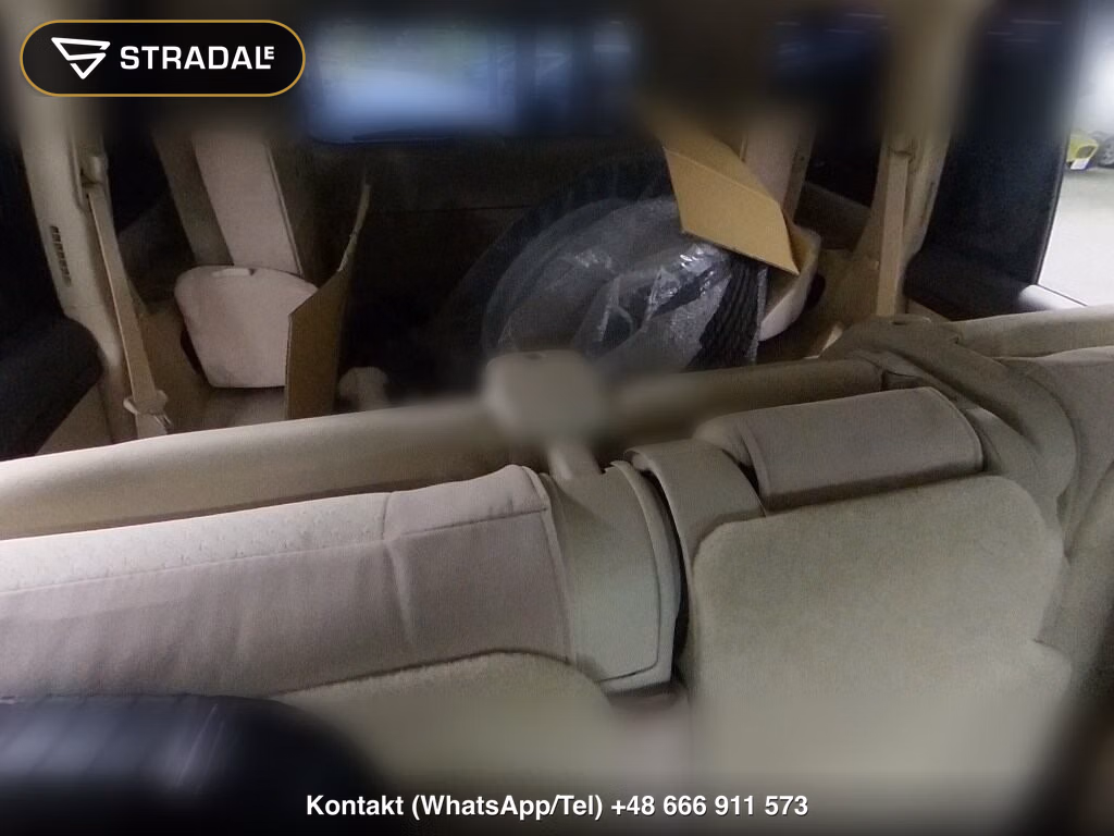 TOYOTA LAND CRUISER 4WD AX, miniaturka 7