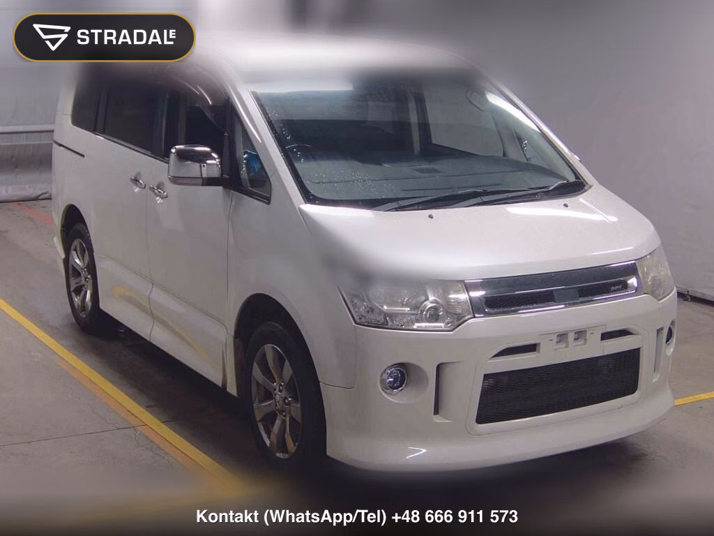 MITSUBISHI DELICA D:5 4WD ROADEST D POWER PACKAGE 2016, aukcja z Japonii, zdjęcie 1