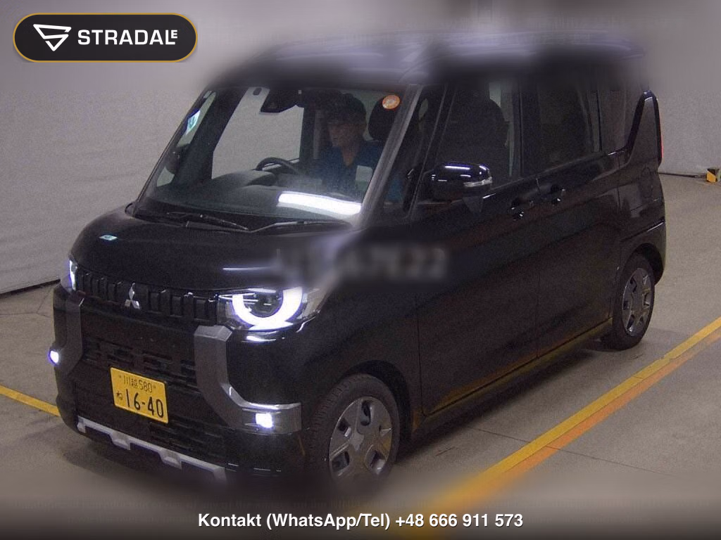 MITSUBISHI DELICA MINI T, miniaturka 5