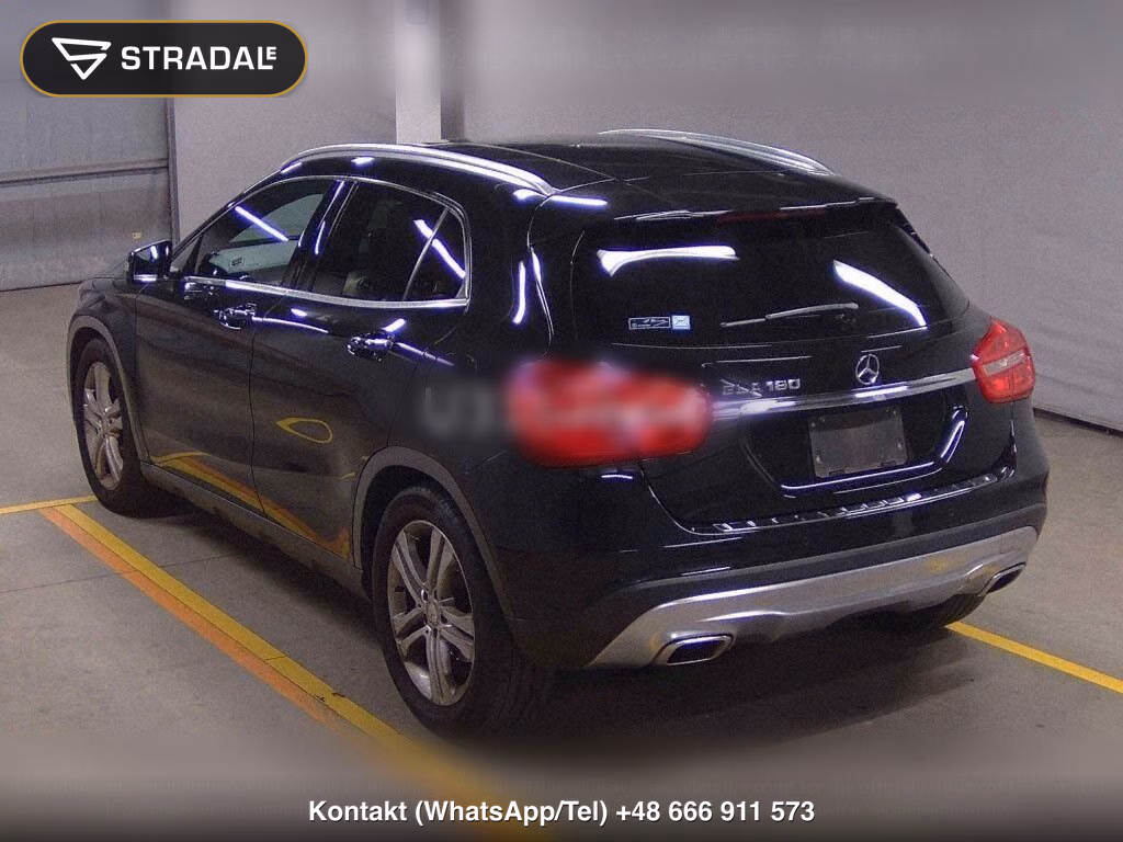 MERCEDES BENZ GLA-CLASS GLA180, miniaturka 3