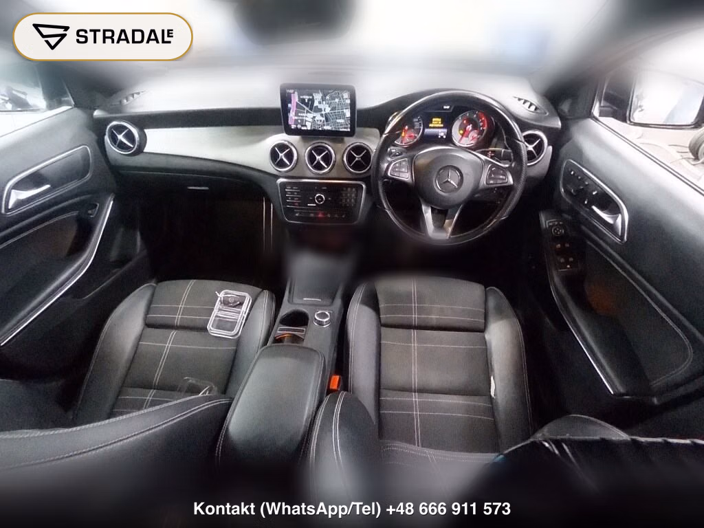 MERCEDES BENZ GLA-CLASS GLA180, miniaturka 4