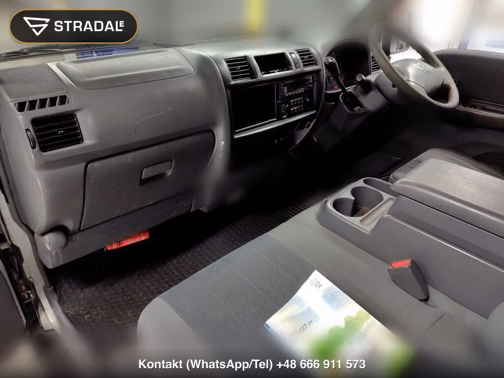 MAZDA BONGO VAN 4D, miniaturka 4