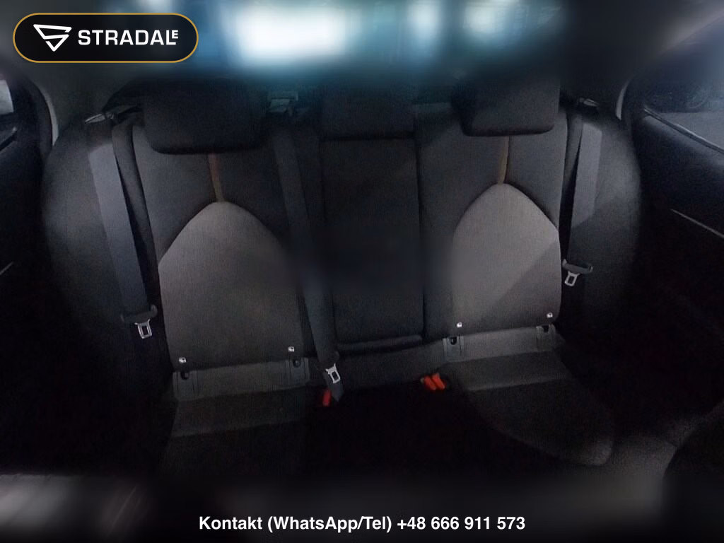 TOYOTA CAMRY 4D G, miniaturka 7