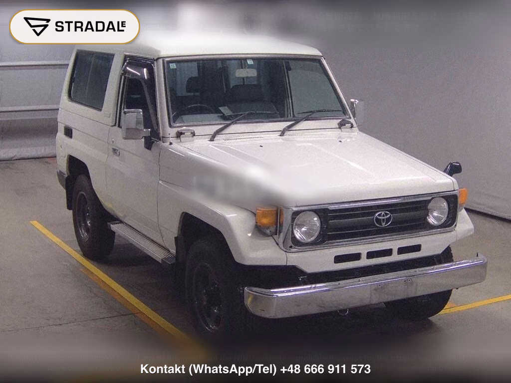 TOYOTA LAND CRUISER 70 3D 4WD LX, miniaturka 2