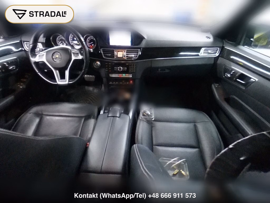 MERCEDES BENZ E-CLASS 4D 4WD E300 4MATIC AVANTGARDE AMG SPORTS P, miniaturka 4