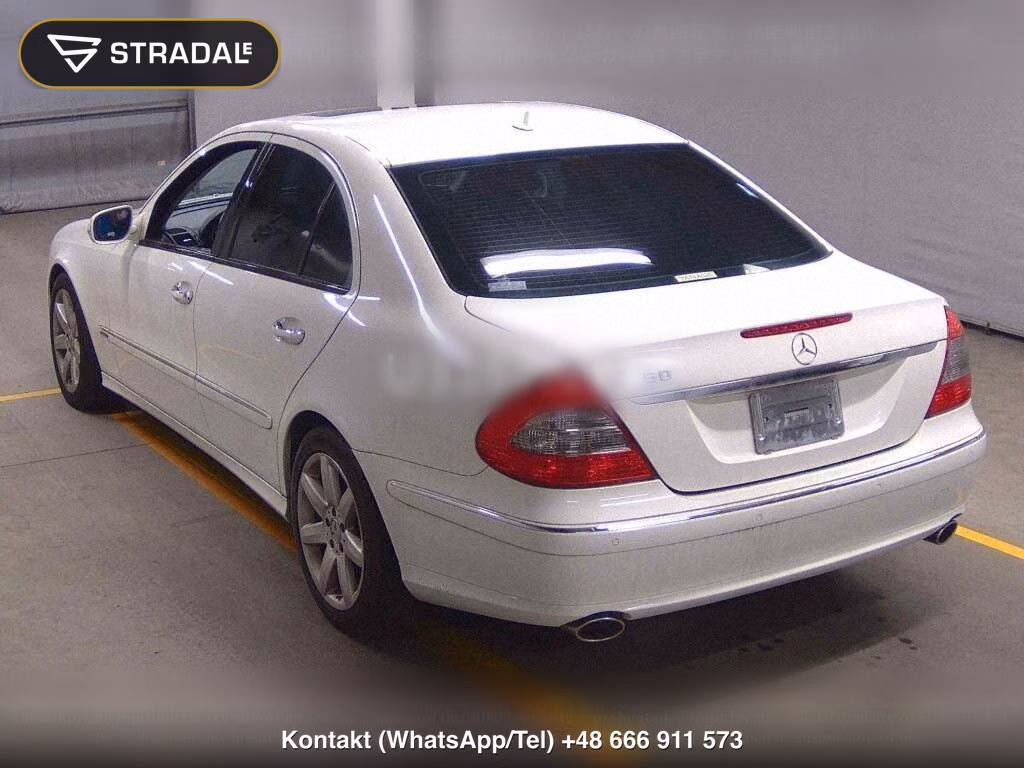 MERCEDES BENZ E-CLASS 4D E350 AVANTGARDE, miniaturka 3