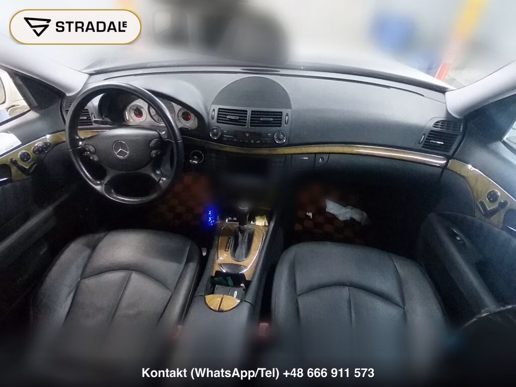 MERCEDES BENZ E-CLASS 4D E350 AVANTGARDE, miniaturka 4