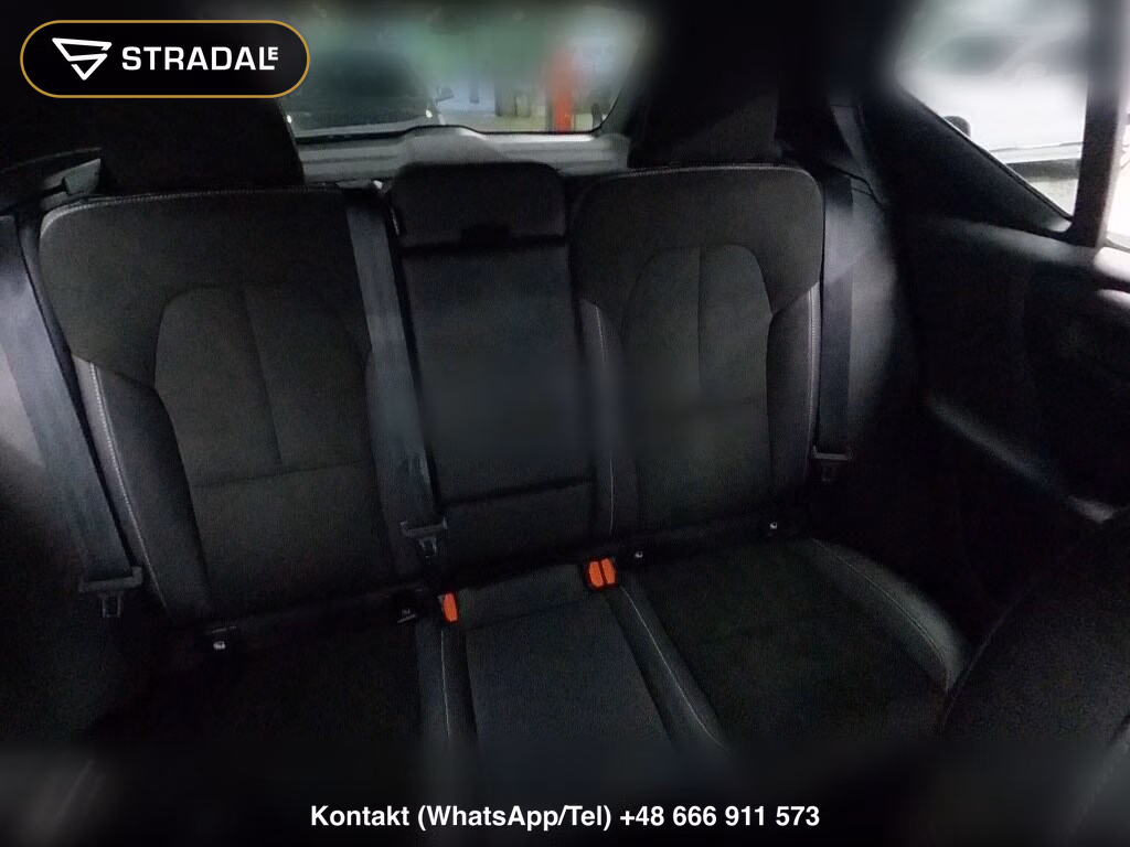 VOLVO XC40 4WD B4 AWD R-DESIGN, miniaturka 7