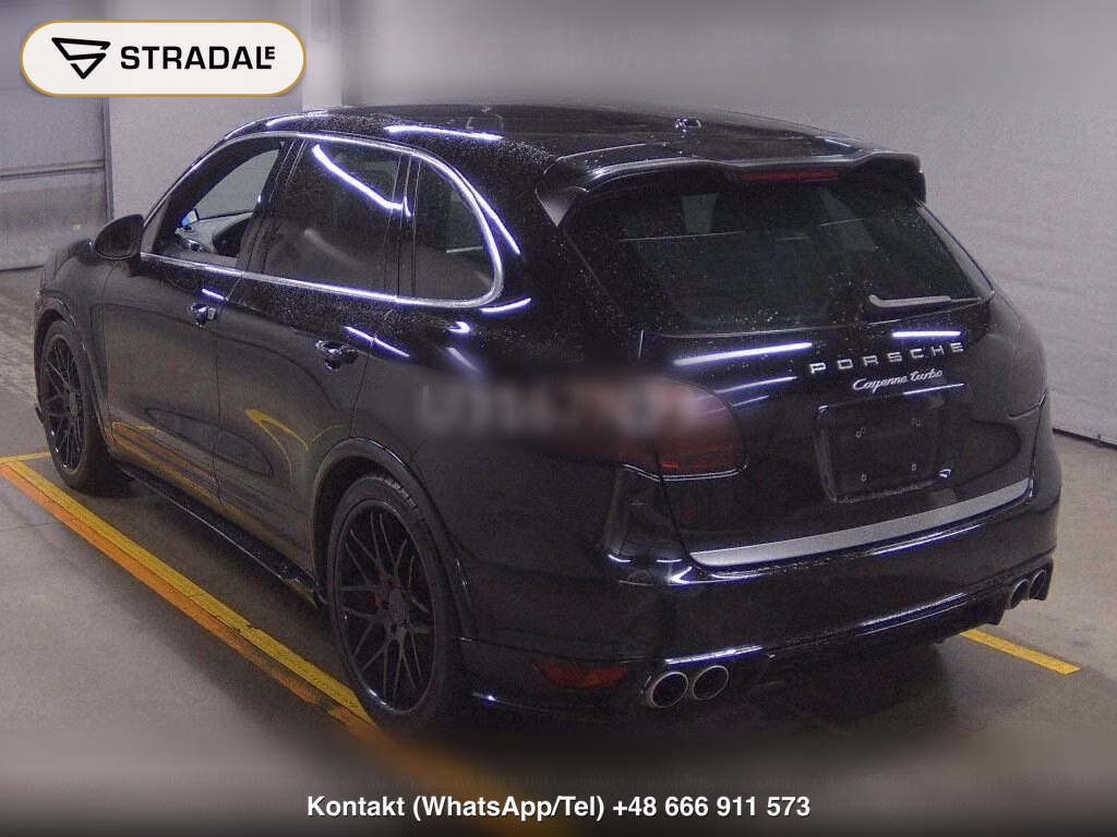 PORSCHE CAYENNE 4WD TURBO, miniaturka 3