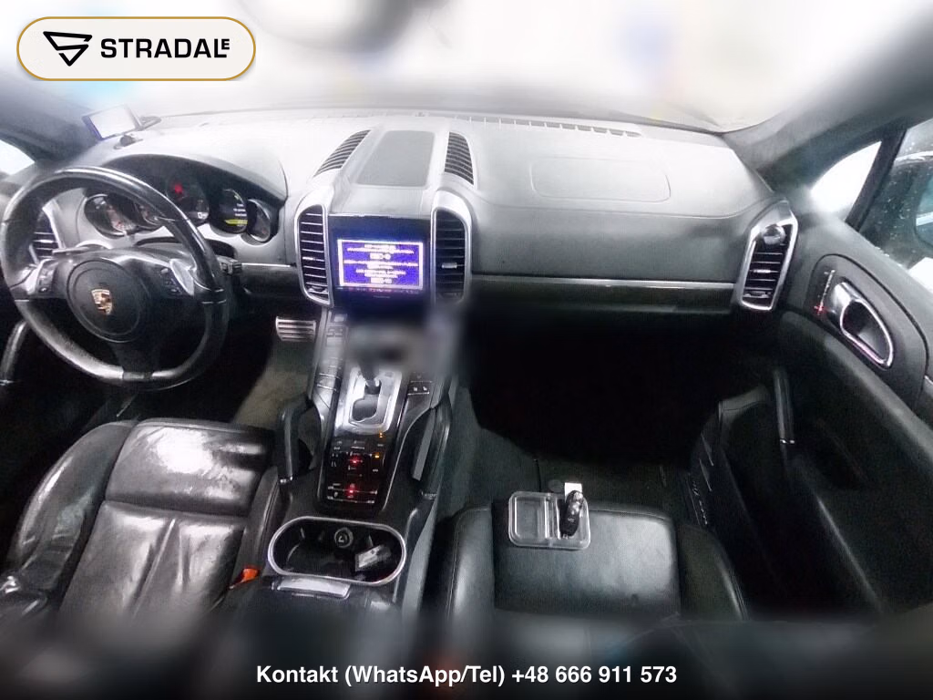 PORSCHE CAYENNE 4WD TURBO, miniaturka 4