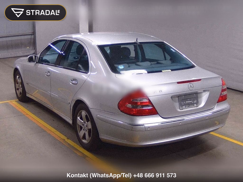 MERCEDES BENZ E-CLASS 4D E240 AVANTGARDE LIMITED, miniaturka 3