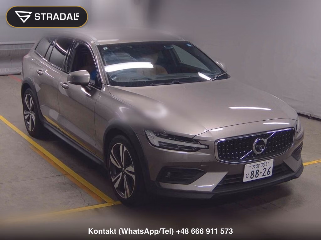 VOLVO V60 4WD CROSS COUNTRY B5 AWD PRO 2022, aukcja z Japonii, zdjęcie 1