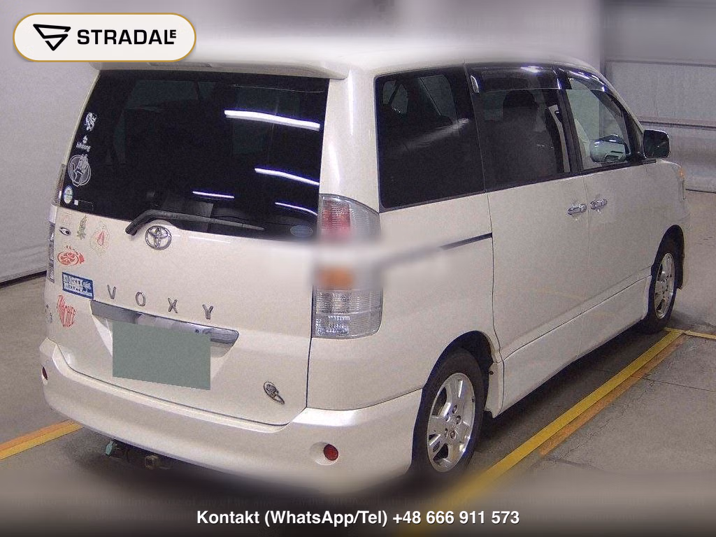 TOYOTA VOXY, miniaturka 6