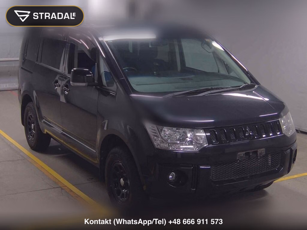 MITSUBISHI DELICA D:5 4WD G POWER PACKAGE 2010, aukcja z Japonii, zdjęcie 1