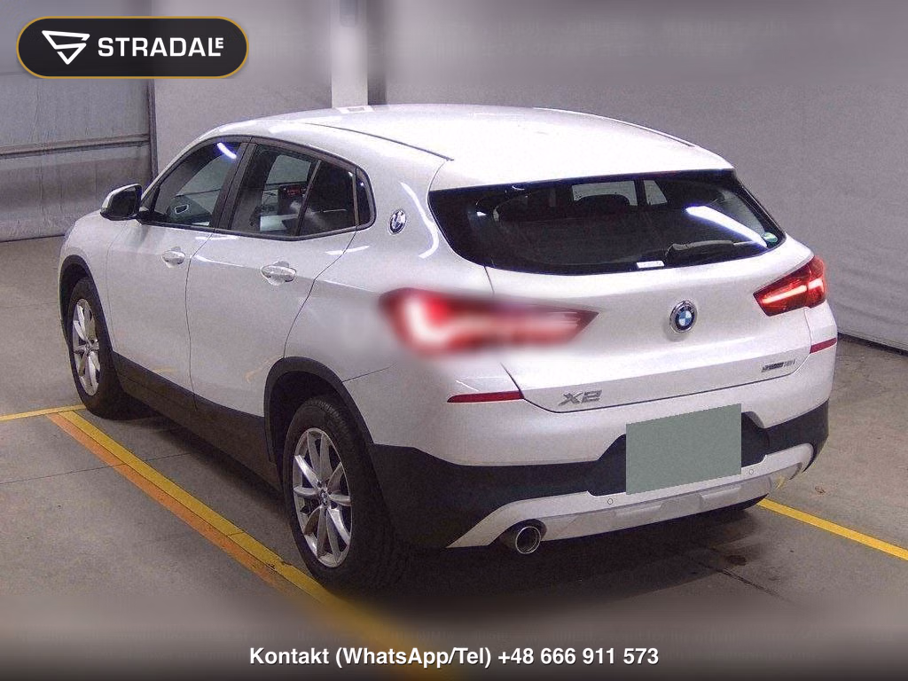 BMW X2 SDRIVE 18I, miniaturka 3