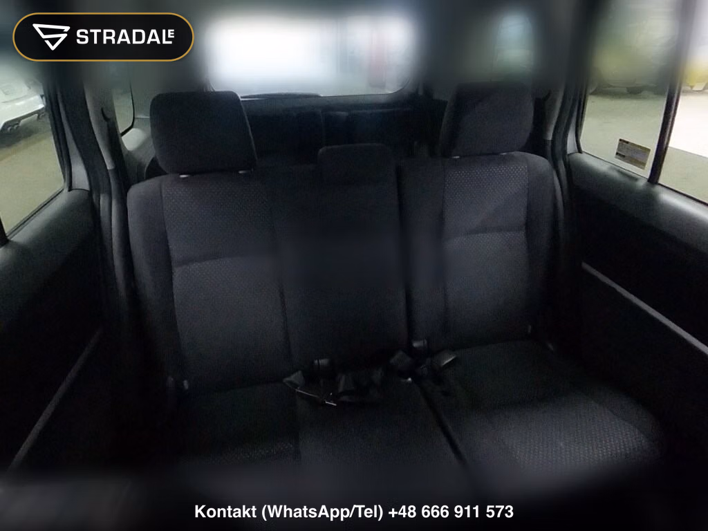TOYOTA ISIS PLATANA, miniaturka 7
