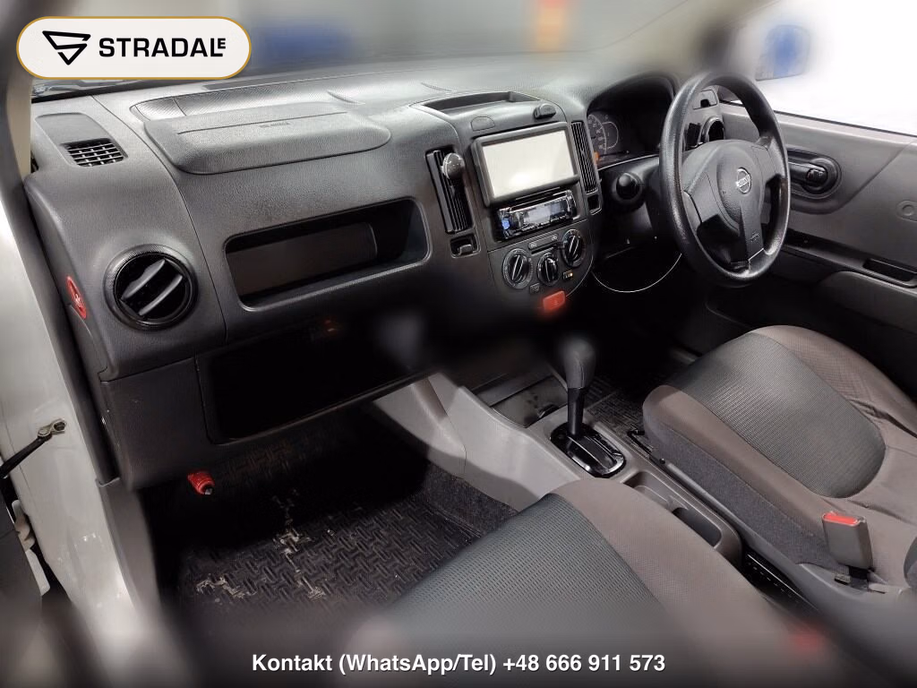 NISSAN AD VE, miniaturka 4