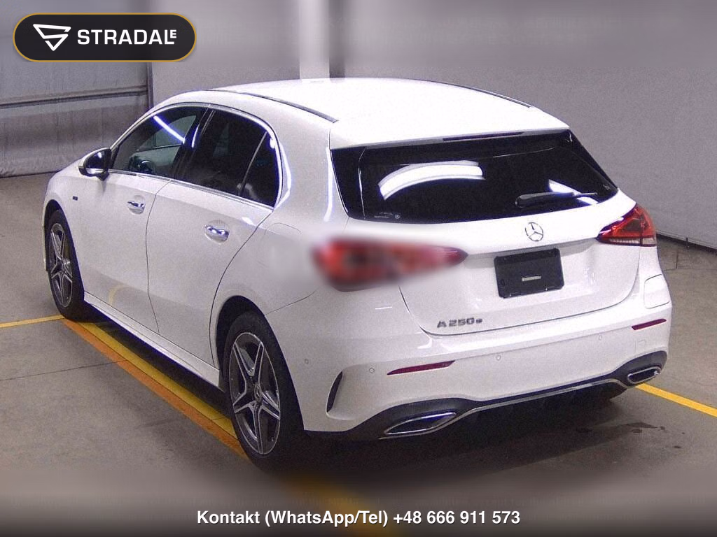 MERCEDES BENZ A-CLASS A250E, miniaturka 3