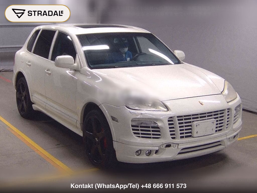 PORSCHE CAYENNE 4WD TURBO, miniaturka 2