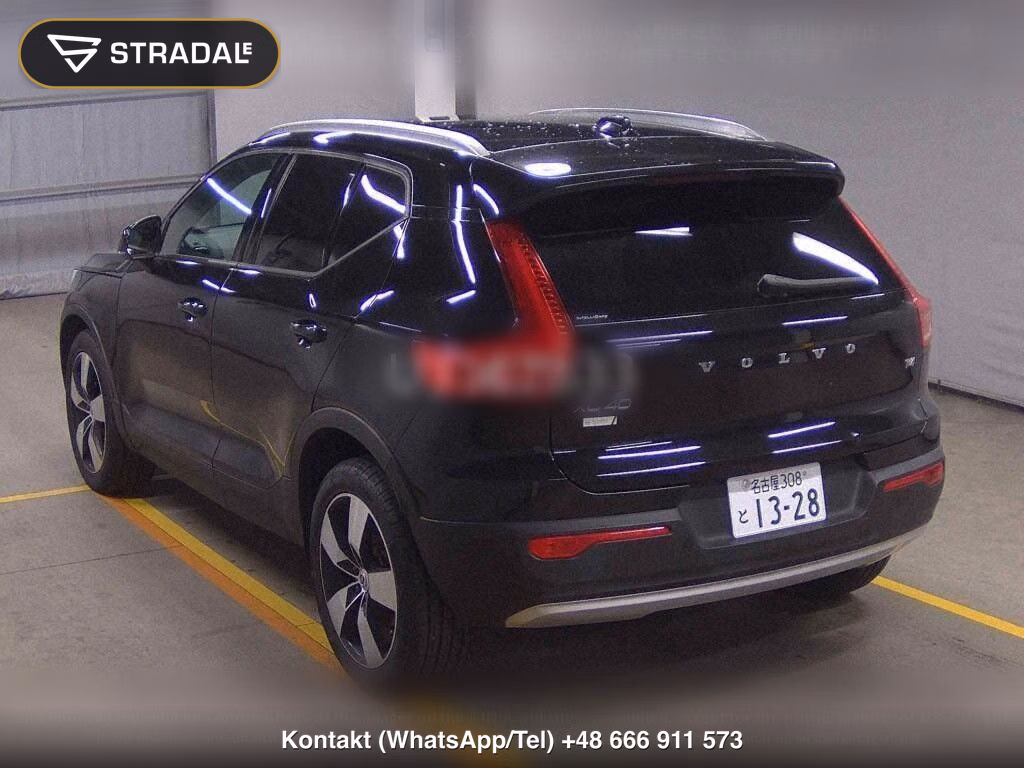 VOLVO XC40 T4 MOMENTUM, miniaturka 2