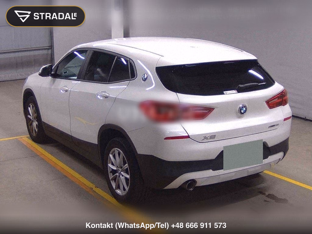 BMW X2 SDRIVE 18I, miniaturka 3
