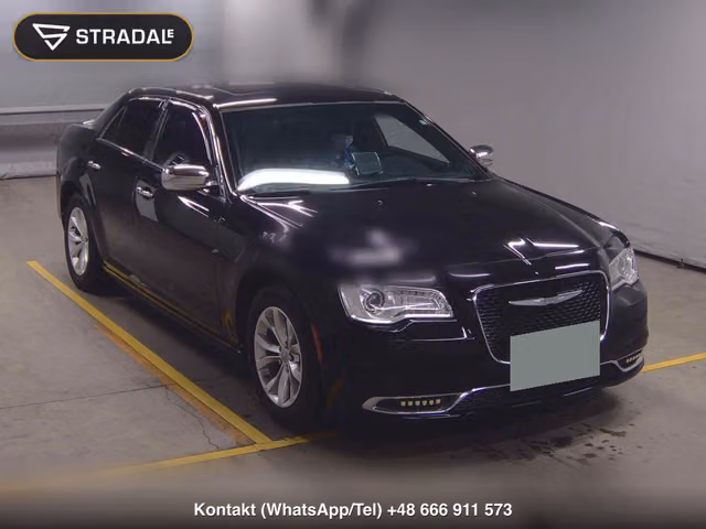 CHRYSLER 300 2018, samochód z aukcji Japonii