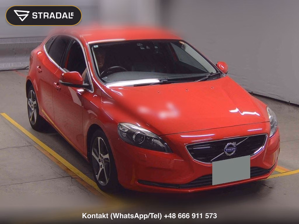 VOLVO V40 D4 SE 2016, aukcja z Japonii, zdjęcie 1