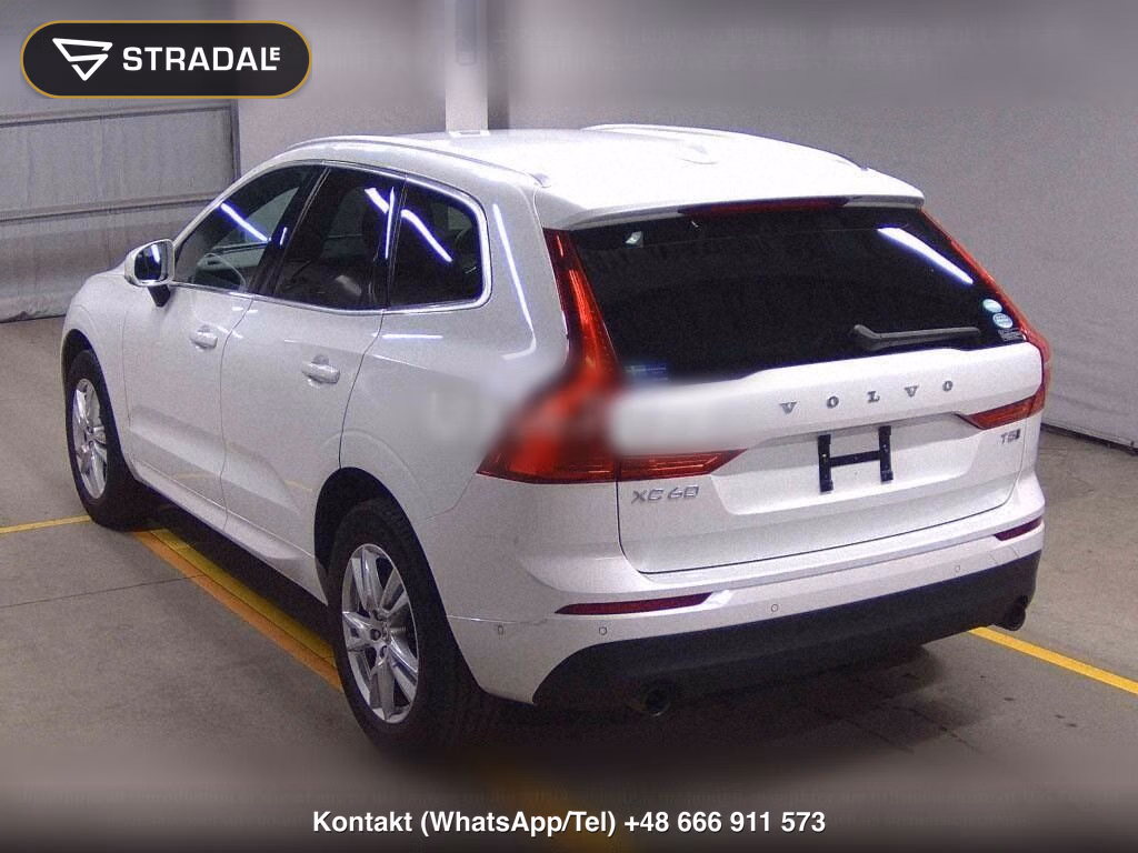 VOLVO XC60 4WD T5 AWD MOMENTUM, miniaturka 3