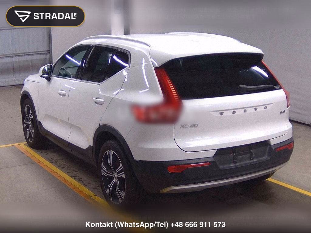 VOLVO XC40 4WD B4 AWD INSCRIPTION, miniaturka 3