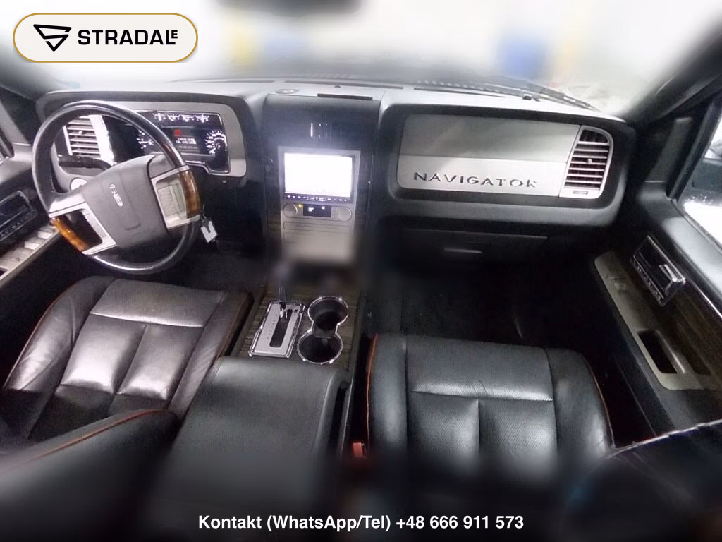 LINCOLN NAVIGATOR BASE GRADE, miniaturka 4