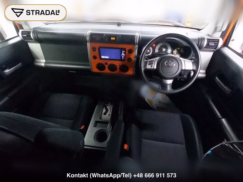TOYOTA FJ CRUISER 4WD OFF-ROAD PACKAGE, miniaturka 4