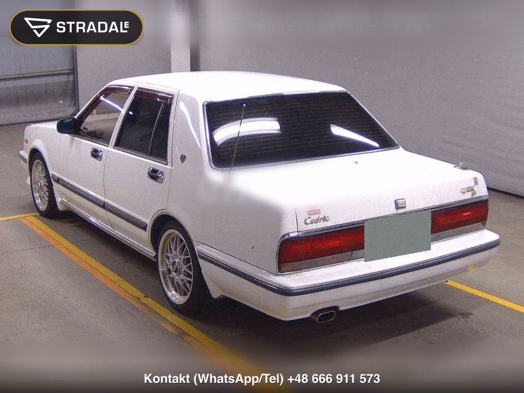 NISSAN CEDRIC 4D, miniaturka 3
