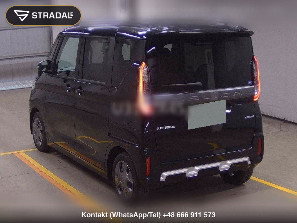 MITSUBISHI DELICA MINI T, miniaturka 3