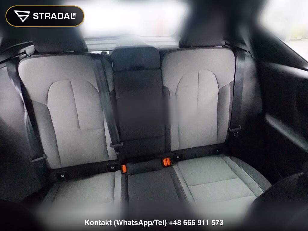 VOLVO XC40 B3 MOMENTUM, miniaturka 7