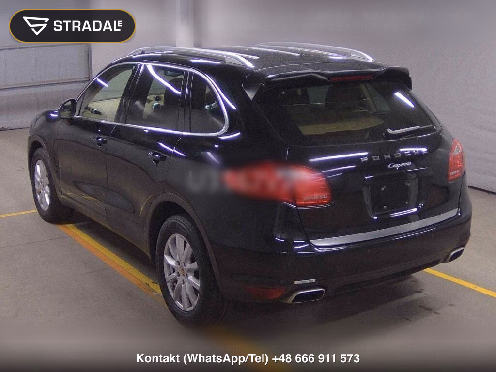 PORSCHE CAYENNE 4WD BASE GRADE, miniaturka 3