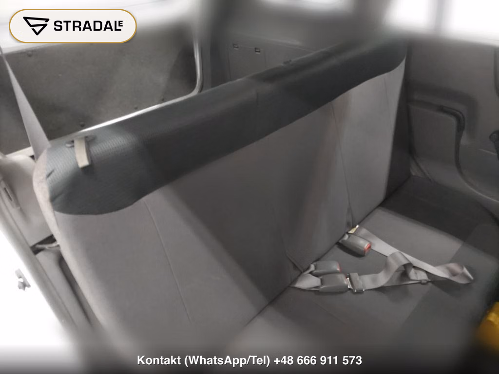 NISSAN AD, miniaturka 7