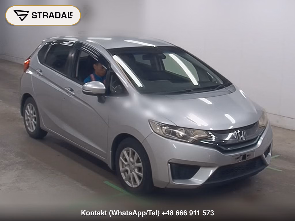 HONDA FIT HYBRID L PACKAGE 2015, aukcja z Japonii, zdjęcie 1