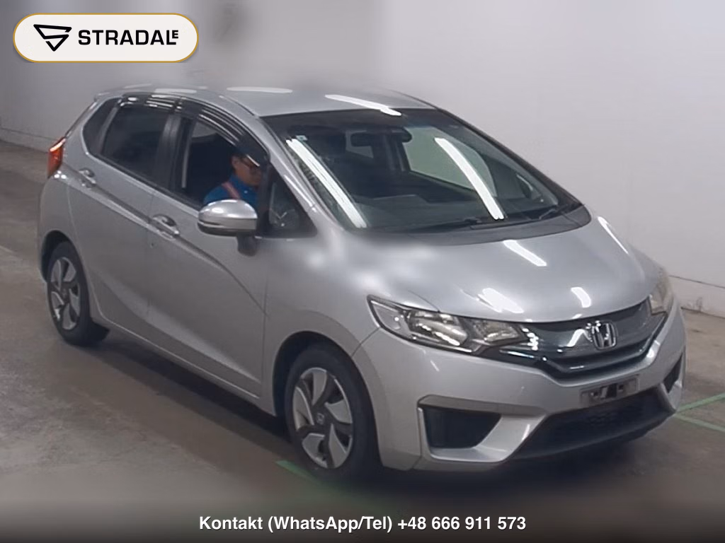 HONDA FIT HYBRID F PACKAGE 2015, aukcja z Japonii, zdjęcie 1