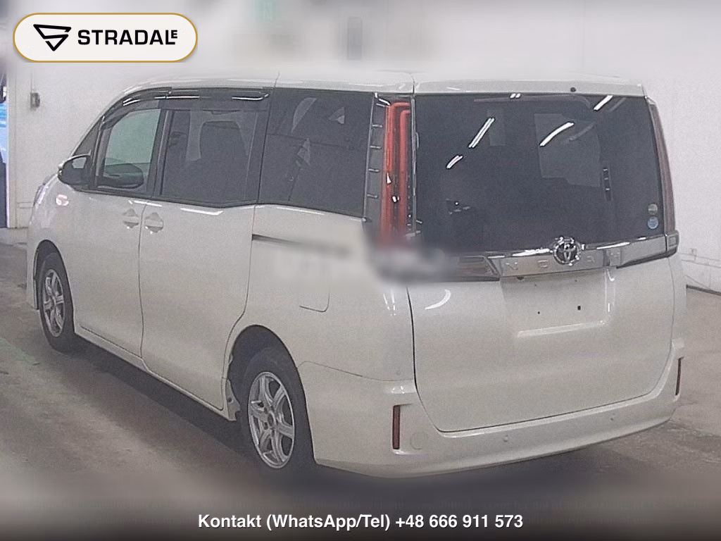 TOYOTA NOAH X, miniaturka 3
