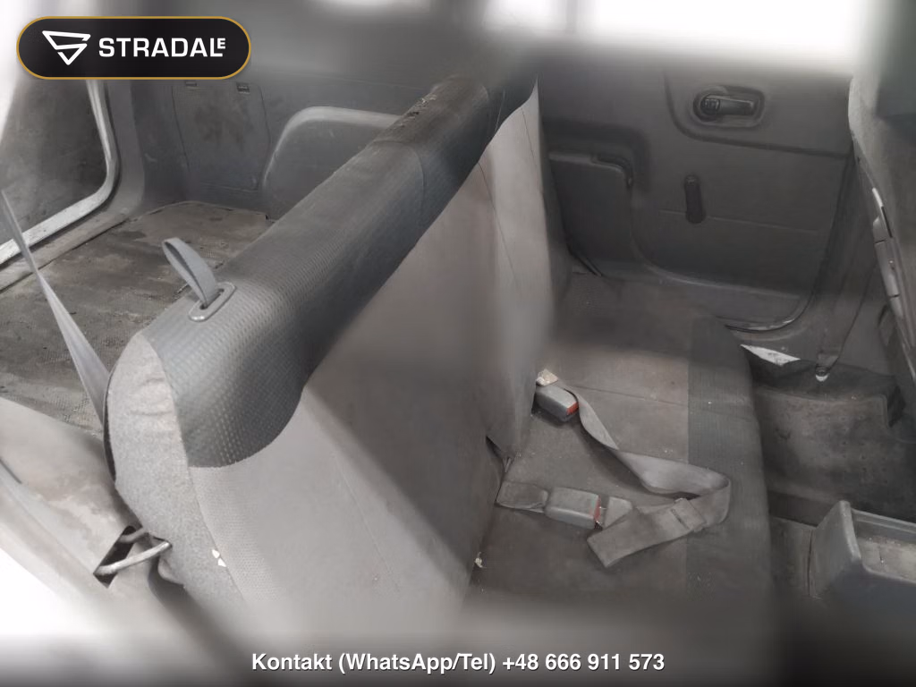 MAZDA FAMILIA VAN VE, miniaturka 7