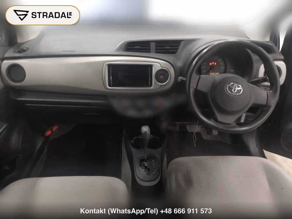 TOYOTA VITZ 5D 4WD F, miniaturka 4