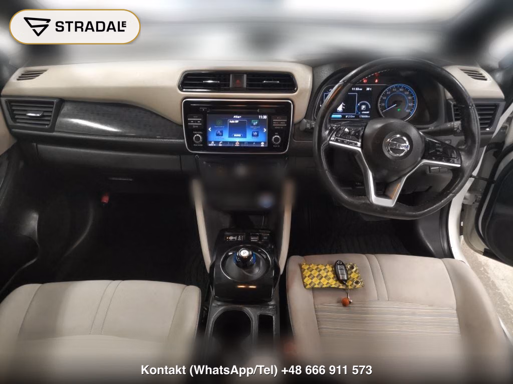 NISSAN LEAF X, miniaturka 4
