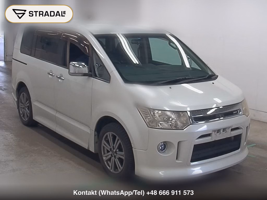 MITSUBISHI DELICA D:5 ROADEST G POWER PACKAGE 2011, aukcja z Japonii, zdjęcie 1