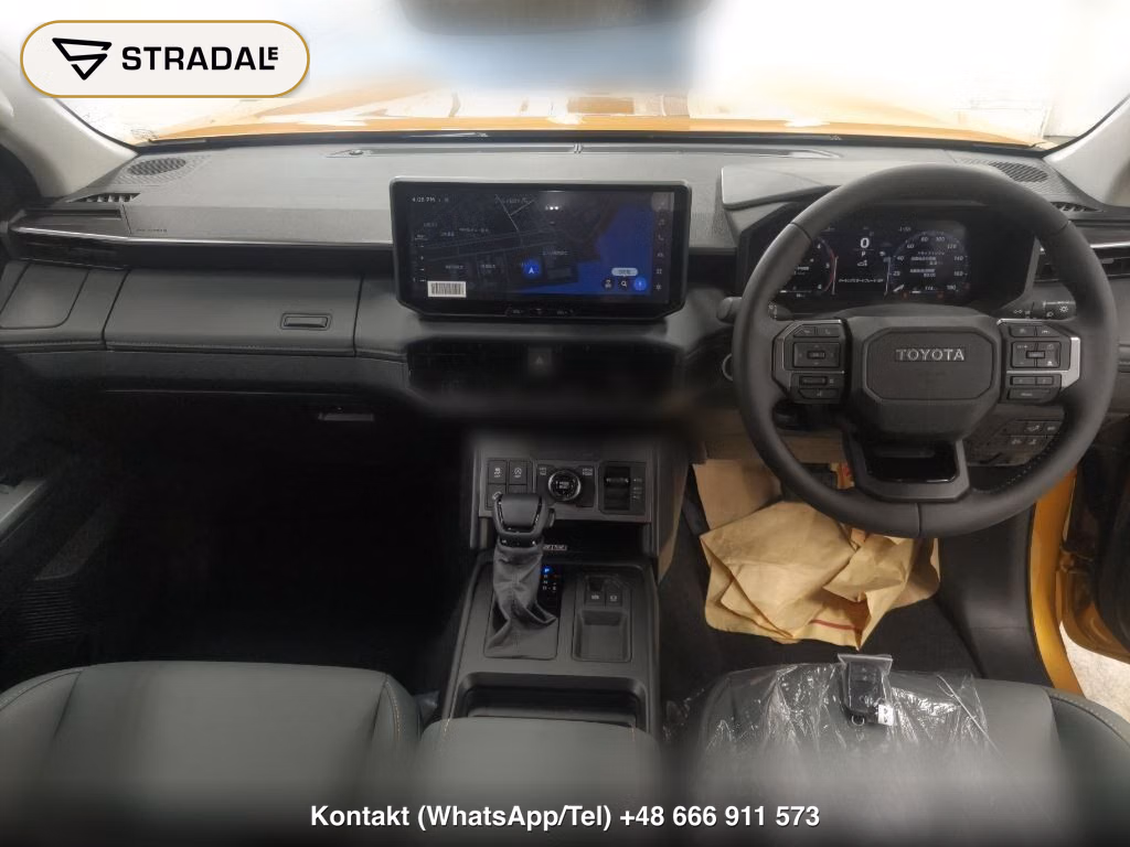 TOYOTA HILUX 4D 4WD Z ADVENTURE, miniaturka 4