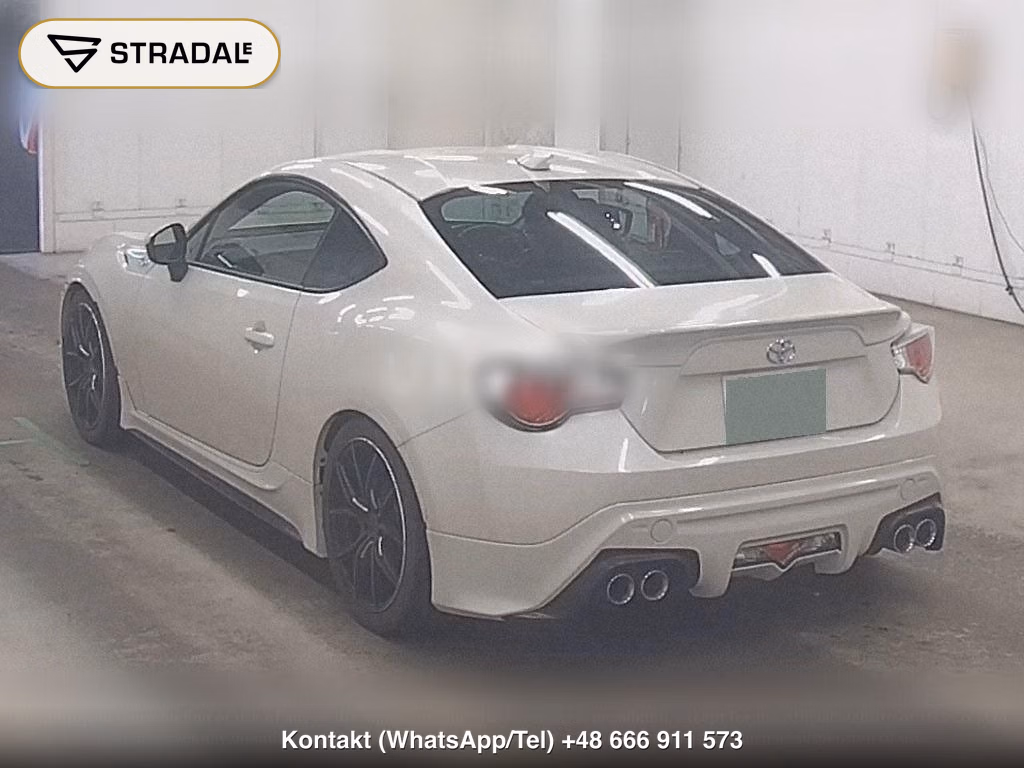 TOYOTA 86 GT, miniaturka 3