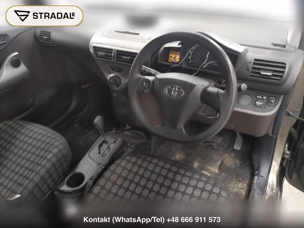 TOYOTA IQ 100X 2SEATER, miniaturka 4
