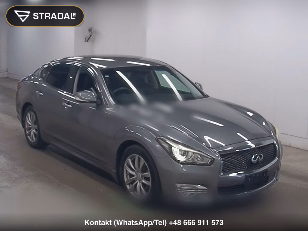 NISSAN FUGA 250VIP 2015, aukcja z Japonii, zdjęcie 1