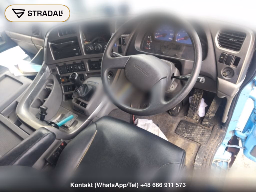 UD TRUCKS QUON TRACTOR, miniaturka 4