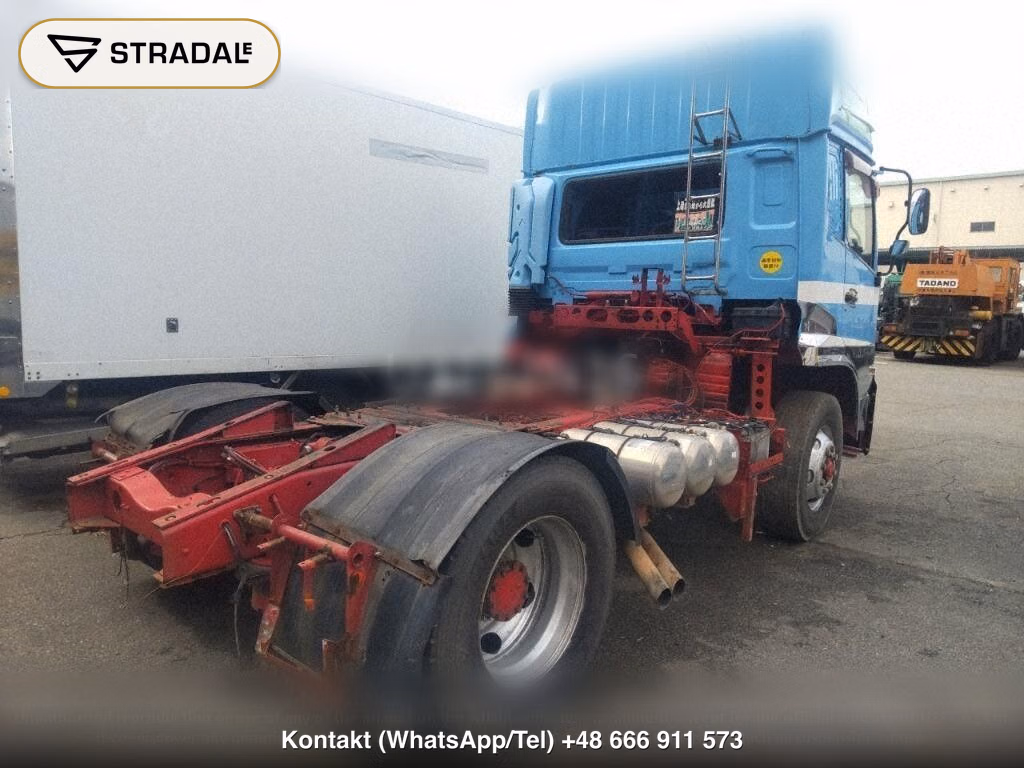 UD TRUCKS QUON TRACTOR, miniaturka 6
