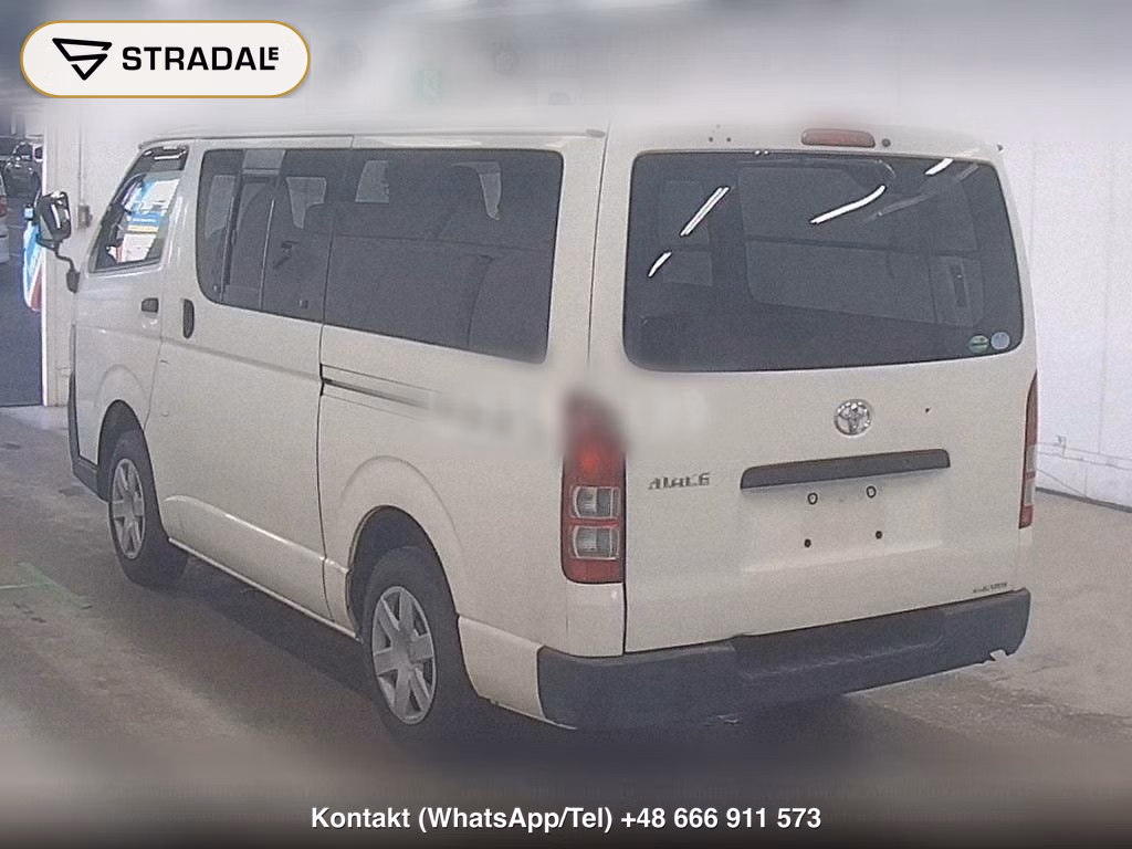 TOYOTA HIACE VAN 5D, miniaturka 3